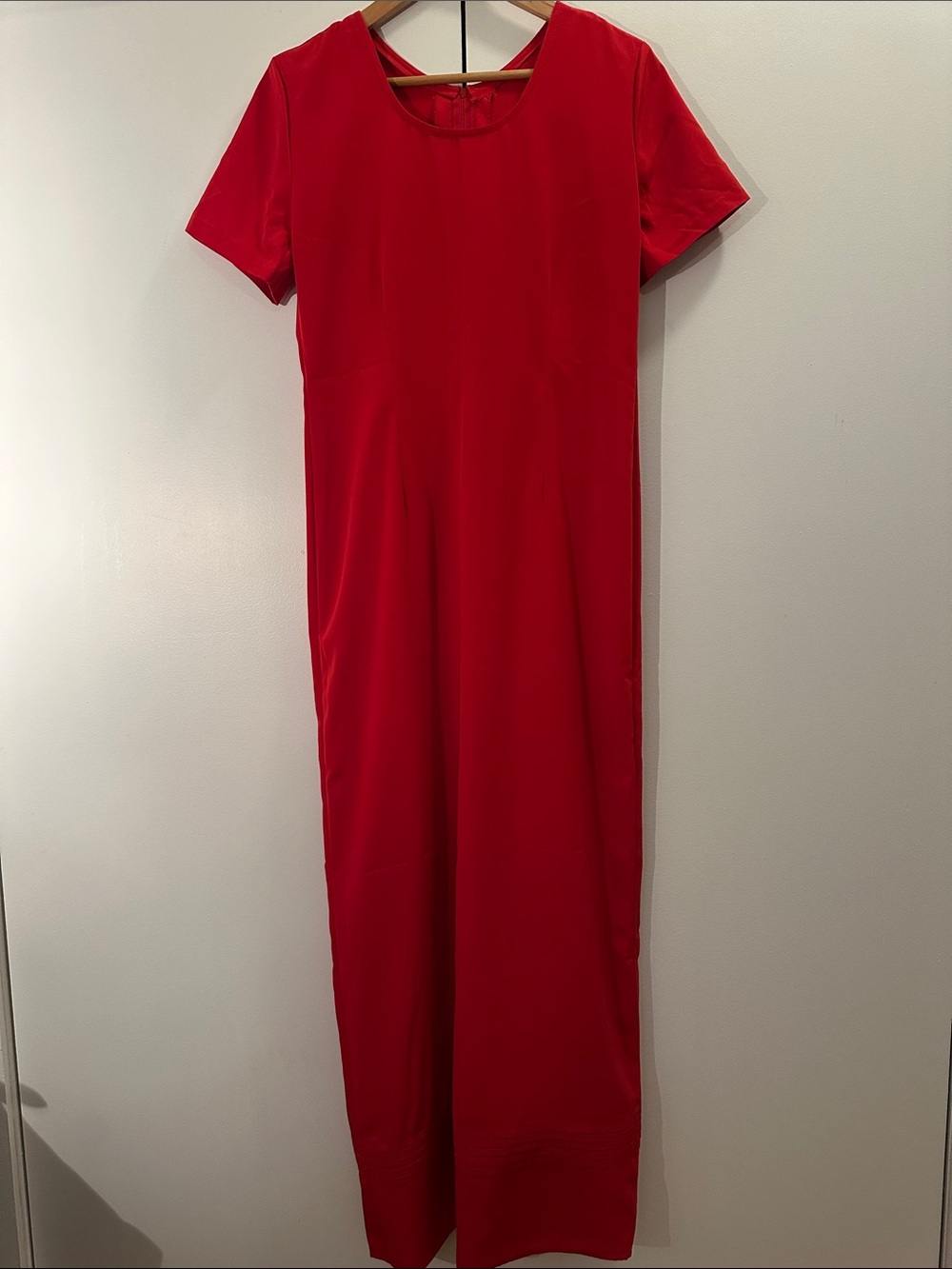 Women’s Vintage Pure Silk Medium Red Short-Sleeve Maxi Dress